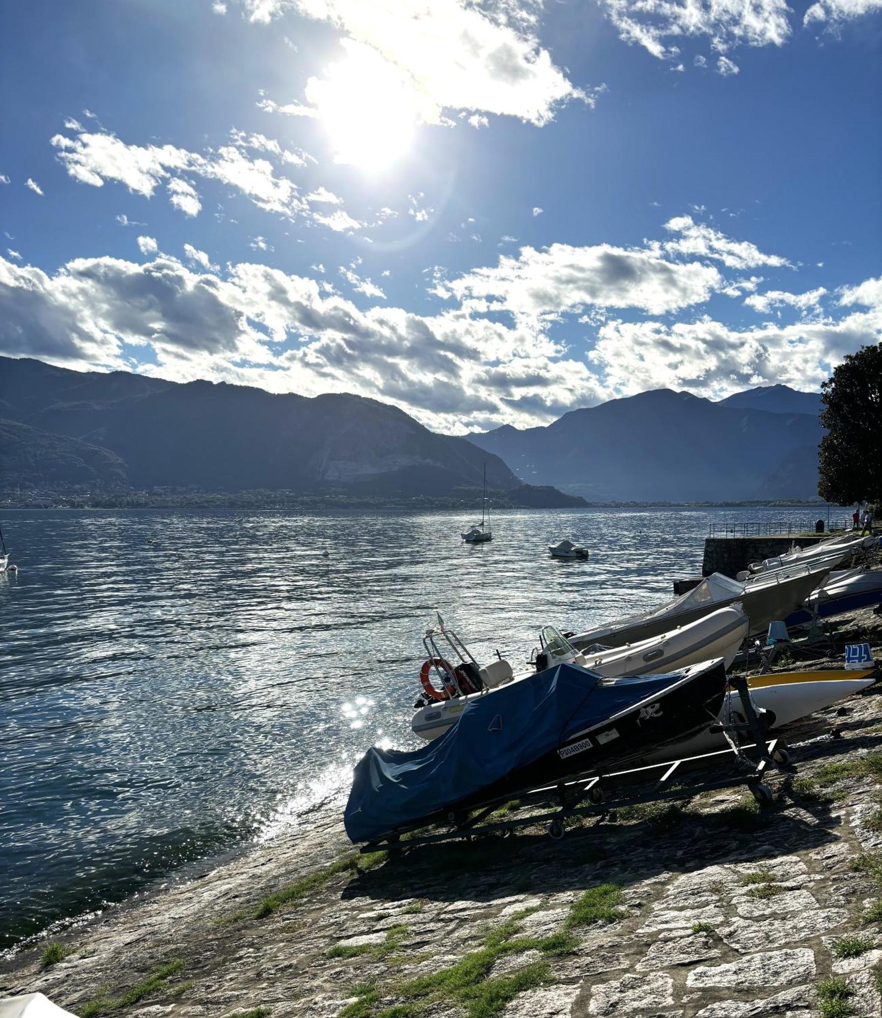 Dependance Pesce D'Oro Hotel Verbania Eksteriør billede